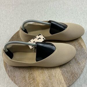MY SOFT MESH KNIT ROUND TOE WOMEN’S SLIP-ON FLAT SIZE: 9.5 W COLOR: BEIGE